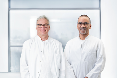 Chefarzt Dr. Häußler & lt. Oberarzt Dr. Dovi-Akué am Loretto-Krankenhaus Freiburg